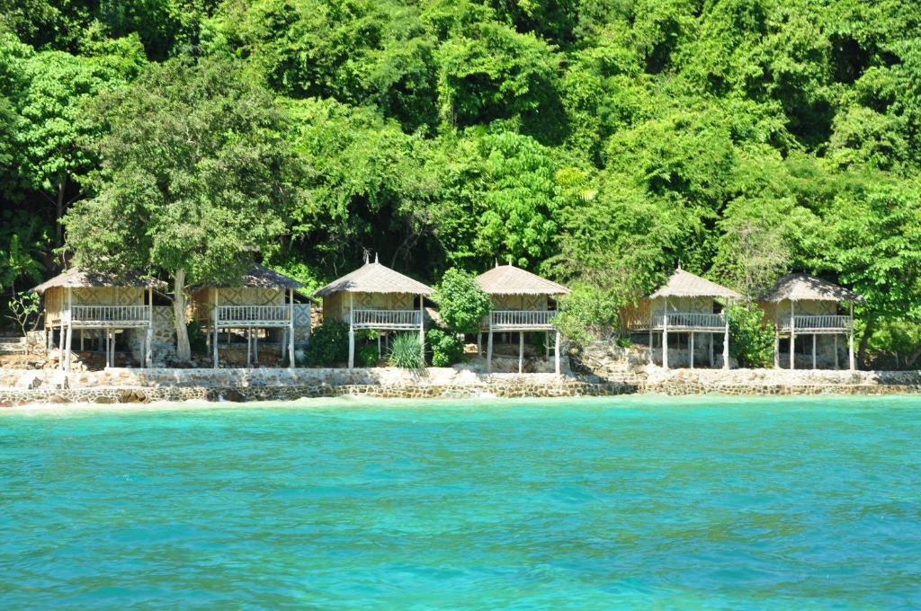 Tohko Beach Resort Phi Phi Don Exterior photo