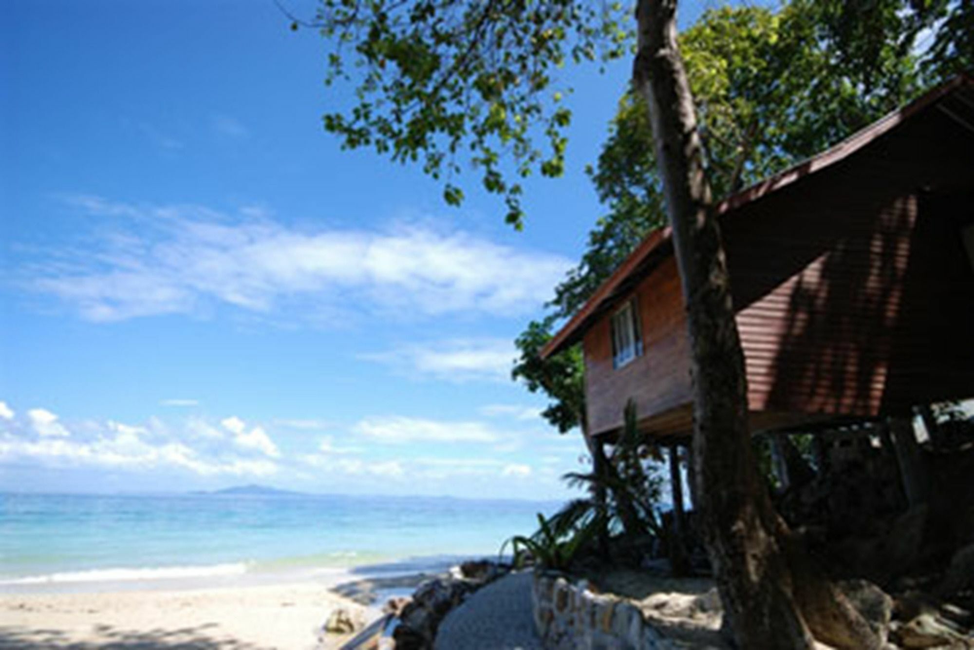Tohko Beach Resort Phi Phi Don Exterior photo